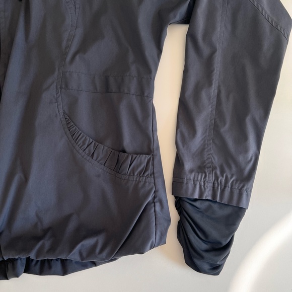 Lulu Lemon Jacket - Picture 3 of 5